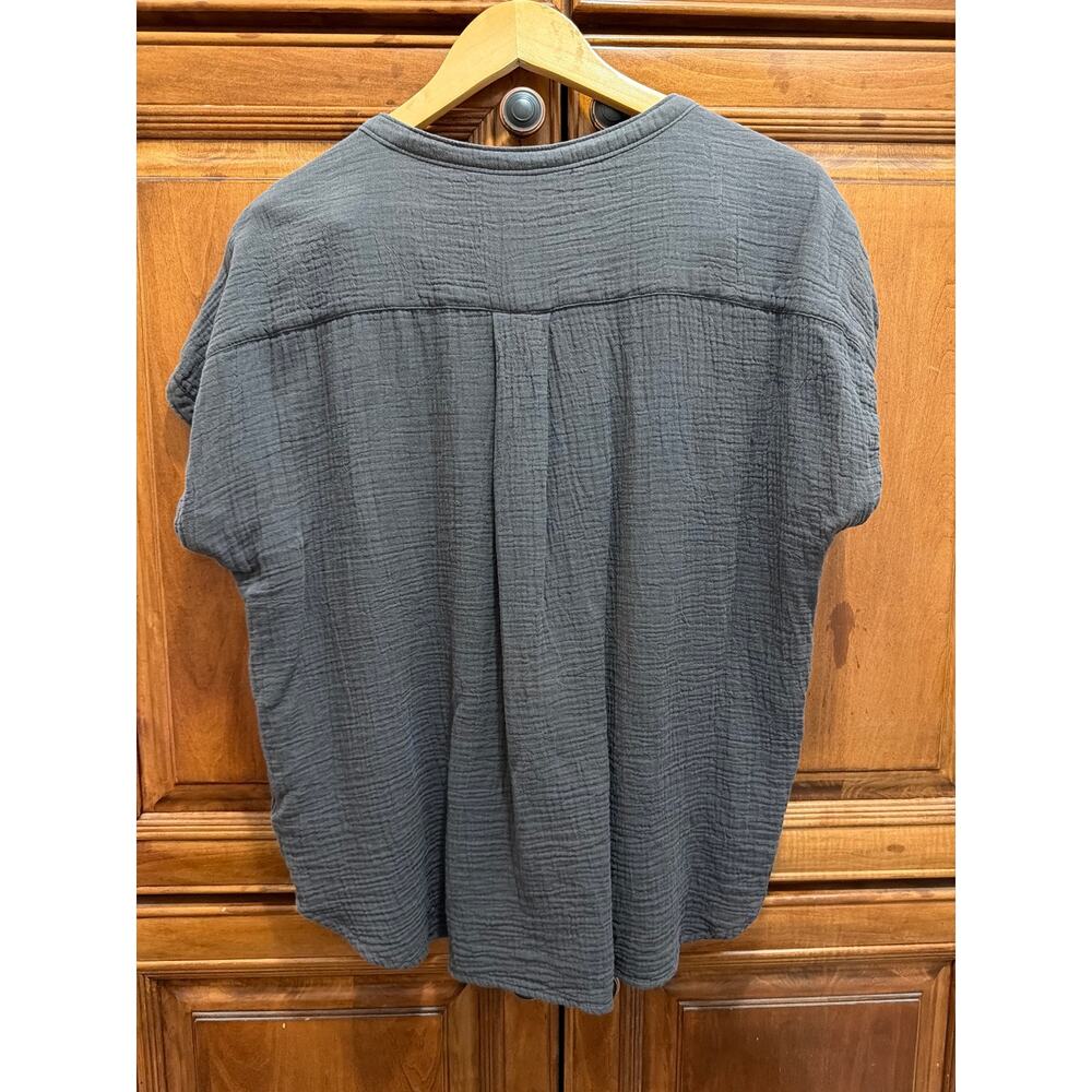 Faherty Dream 100% Organic Cotton Gray Gauze Desmond Top, M - Picture 3 of 6